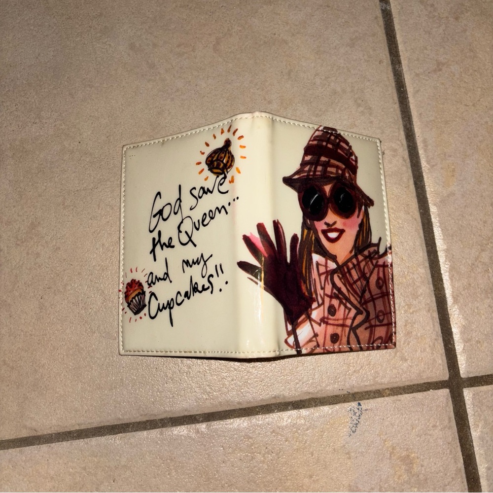 NWT iZak Zenou God Save the Queen and My Cupcakes Passport Holder Wallet